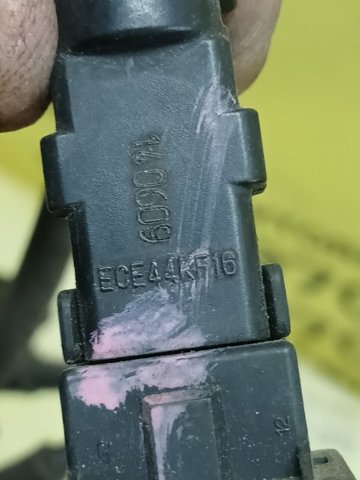 59930C1000 Датчик АБС задний правый купить Житомир