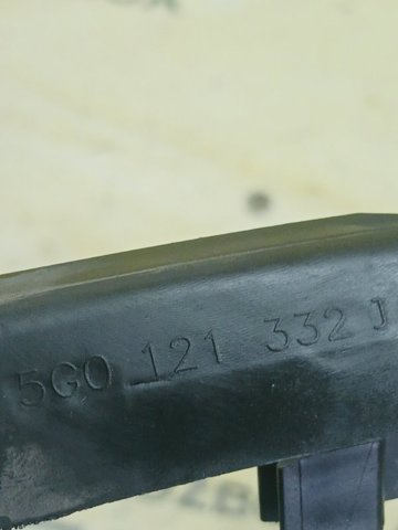 Воздуховод/дефлектор радиатора, правый 5G0121332J VAG