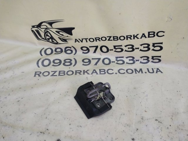 Стояк-крюк замка капота 5NA823186C VAG