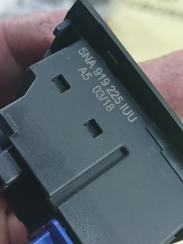 5NA919225IUU VAG купить в Ровно