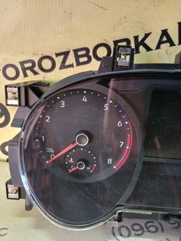 VAG 5NA920850C Приборная доска (щиток приборов) в наличии Каменское