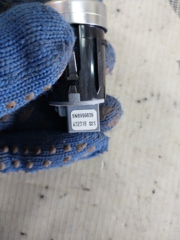 5NB9598393Q7 VAG Кнопка старт-стоп купить в Чернигов