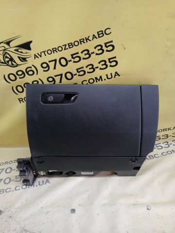 VAG 5NN85711482V Ящик перчаточный (бардачок) в наличии Ровно
