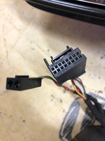 Зеркало левое 5NN857507R9B9 VAG