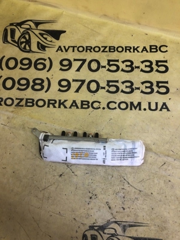 Подушка сиденья водителя (и переднего сиденья) 5NN880241D VAG