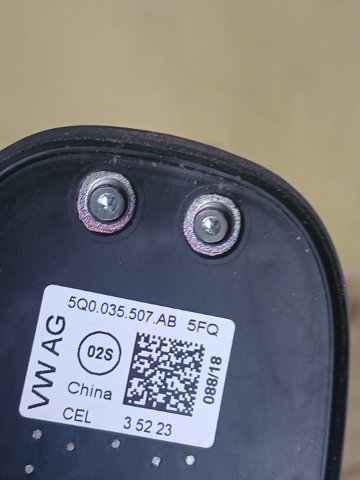 5Q0035507AB5FQ VAG Антенна купить в Днепр