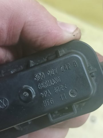 Клапан отсечки топлива 5Q0127242B VAG