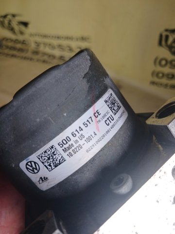 Блок управления ABS 5Q0614517CE VAG