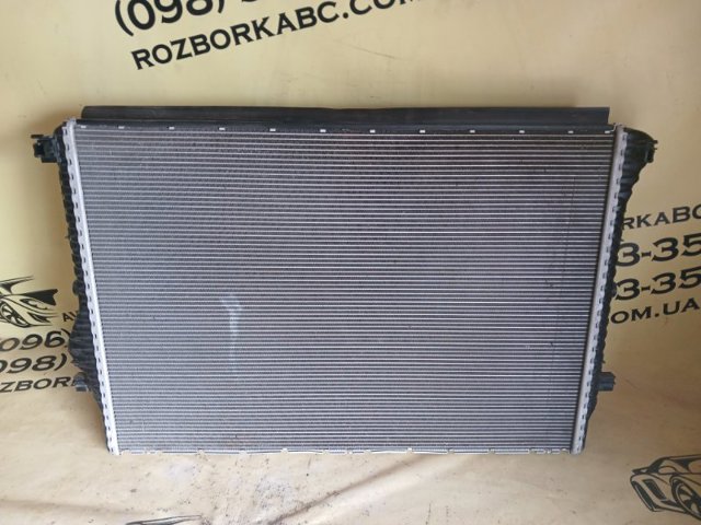 VAG 5QM121251AA Радиатор охлаждения двигателя в наличии Николаев