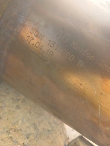 5QM131690B VAG купить в Ровно