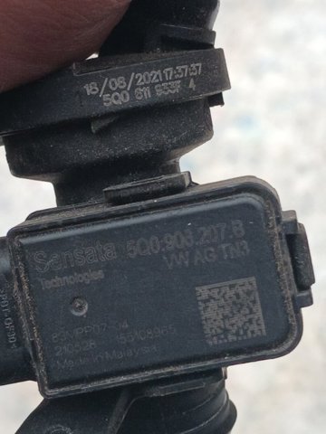 VAG 5QN612041M Датчик давления пневматической тормозной системы в наличии Черновцы