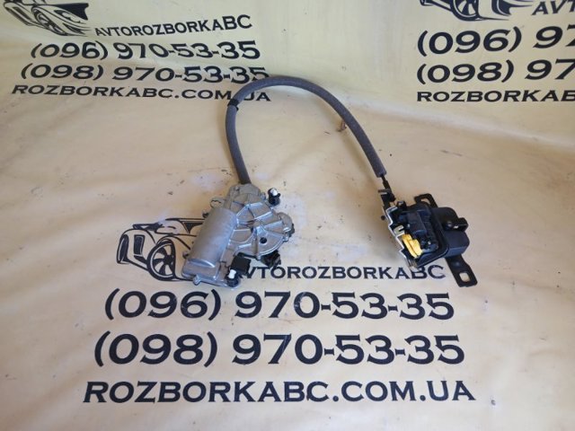 VAG 5TA827887C Актуатор замка багажника в наличии Ужгород