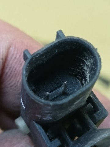 68160057AC Датчик АБС (ABS) передний купить Черкассы