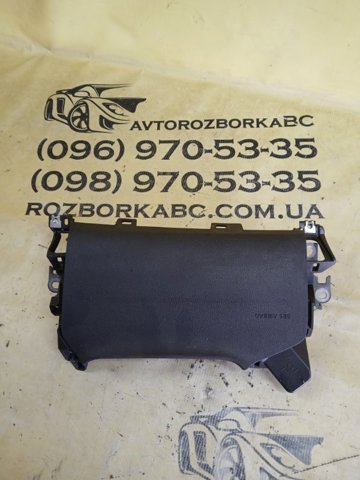 Подушка безопасности защиты коленей 739000E090C0 TOYOTA