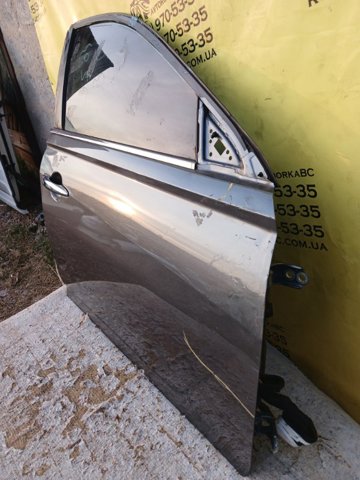 801006CA0A NISSAN Дверь передняя правая купить в Павлоград