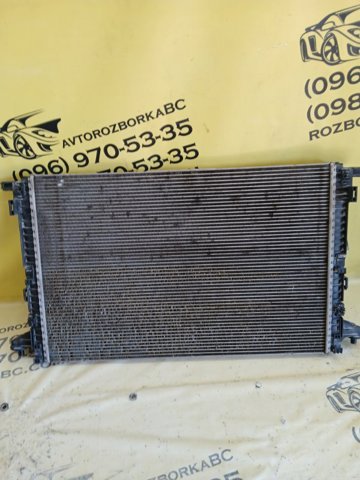 VAG 80A121251D Радиатор охлаждения двигателя в наличии Ирпень