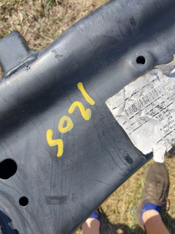 Поперечина задней подвески 80A505235S VAG