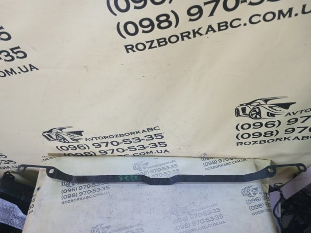 80A807235A VAG Кронштейн бампера заднего центральный купить в Ирпень