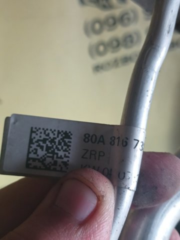 VAG 80A816738F Шланг кондиционера, от радиатора к испарителю в наличии Николаев