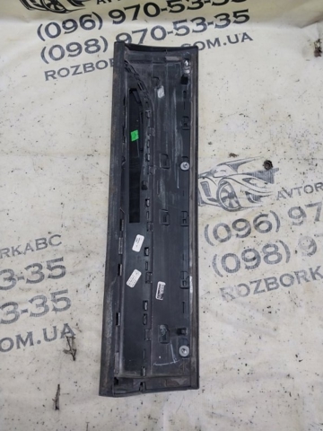 80A853969AGRU VAG Молдинг двери задней левой нижний купить в Черкассы