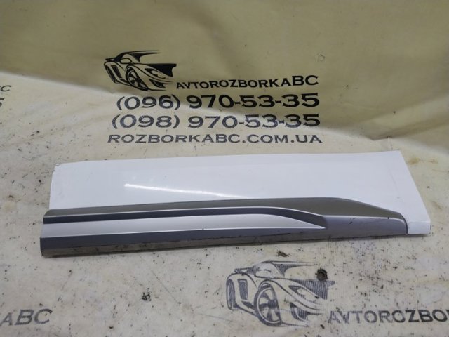 Накладка задней левой двери, нижняя 80A853969G VAG
