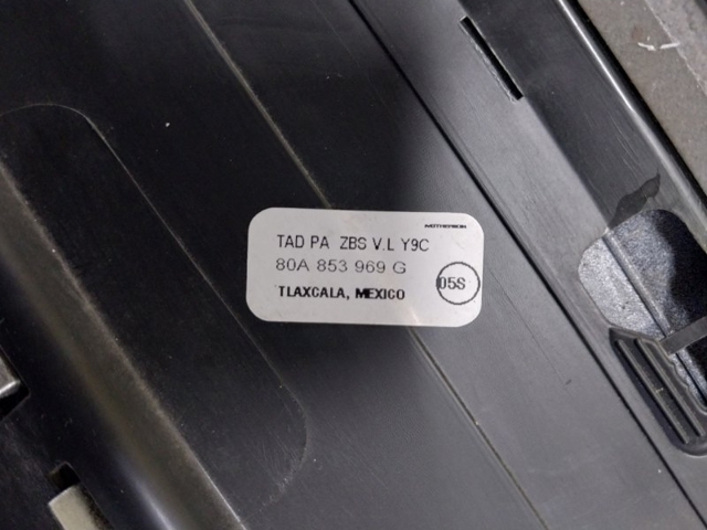 VAG 80A853969G Молдинг двери задней левой нижний в наличии Николаев