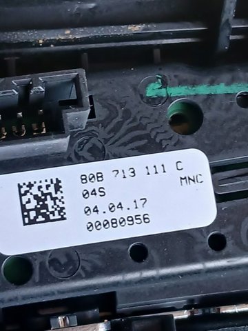 80B713111C Накладка селектора переключения передач купить Сумы