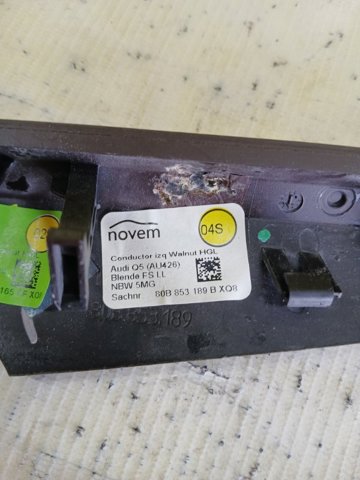 80B853189BXQ8 VAG Молдинг (накладка) приборной панели "торпедо" левый купить в Хмельницкий