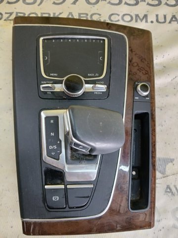 80B864241C6PS VAG Накладка декоративная центральной консоли купить в Чернигов