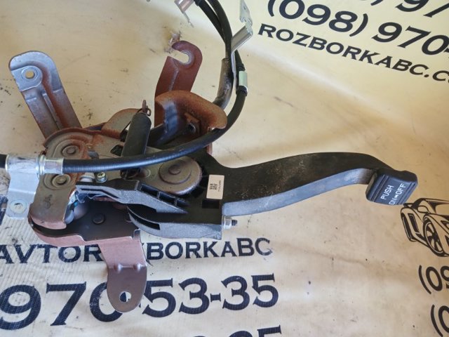 811812B000 HYUNDAI Ручка открывания капота купить в Киев