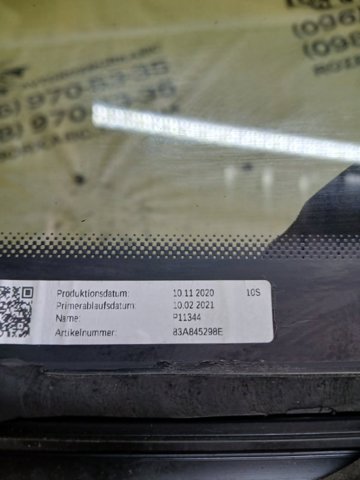 VAG 83A845298E Стекло кузова (багажного отсека) правое в наличии Полтава