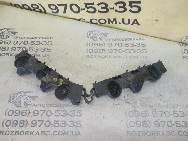 Кронштейн бампера заднего, правый 852206CA0A NISSAN