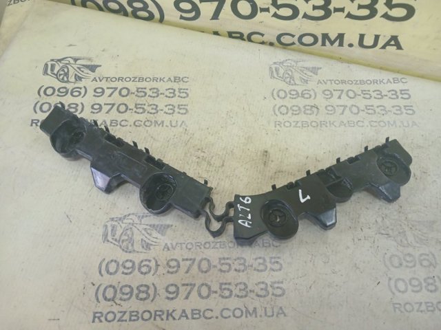 Крепление бамера левое 852216CA0A NISSAN