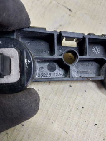 852254GA0A NISSAN Кронштейн бампера заднего левый купить в Николаев