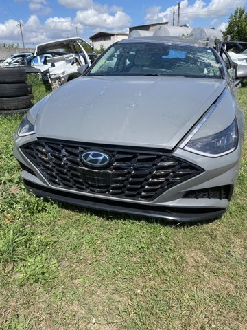 Бампер передний, верхняя часть 86510L0400 HYUNDAI