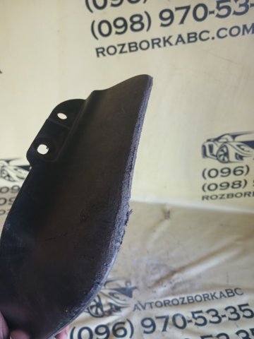 868412L000 HYUNDAI Брызговик задний левый купить в Украина