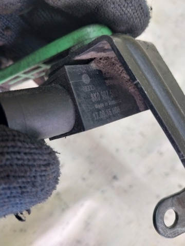 8R0941285D VAG Датчик уровня положения кузова передний левый купить в Ирпень