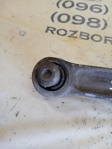 8W0407156A VAG Рычаг передней подвески нижний правый купить в Павлоград