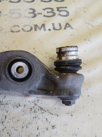 8W0407156A Нижний рычаг купить Винница