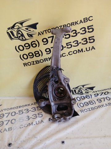 VAG 8W0407560 Цапфа передняя правая в наличии Харьков
