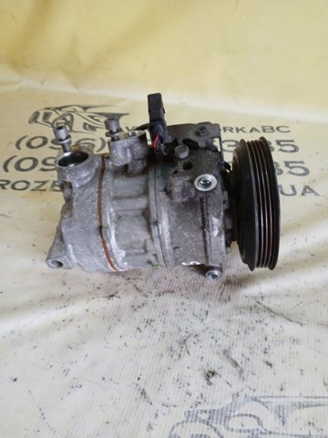 Насос кондиционера 8W0820803A VAG
