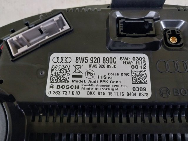 8W5920890C VAG Приборная доска (щиток приборов) купить в Запорожье