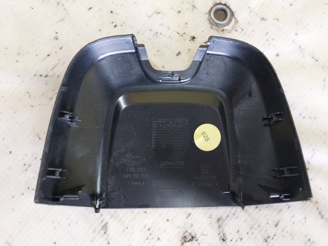 8W68575194PK VAG Накладка (крышка) кронштейна зеркала салона купить в Сумы