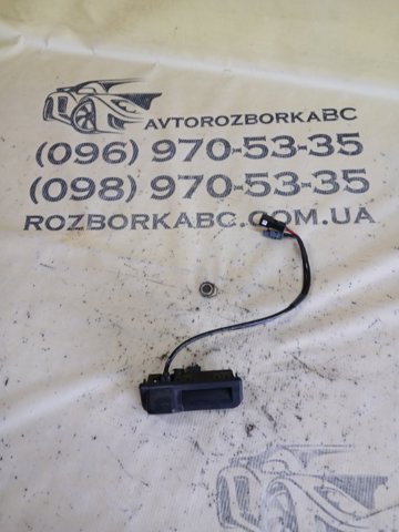 8W8827566D Камера системы обеспечения видимости купить Черкассы