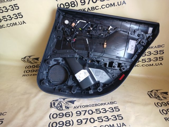 VAG 8W8867303BWFA в наличии Ровно