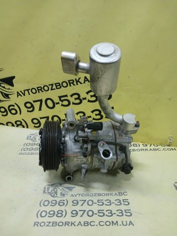 Компрессор климатической установки 926005CA0B NISSAN