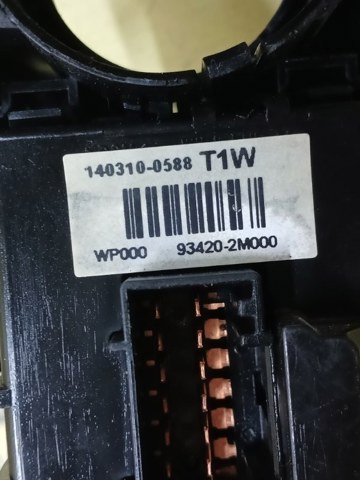 934202M000 HYUNDAI Правый подрулевой переключатель купить в Тернополь