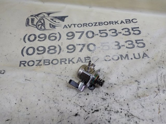 Насос топливный высокого давления 94611031561 VAG