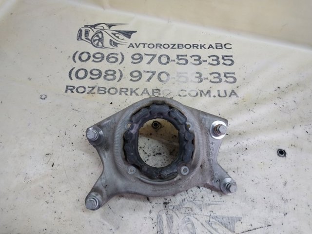 Опора переднего правого амортизатора  95B412384 VAG