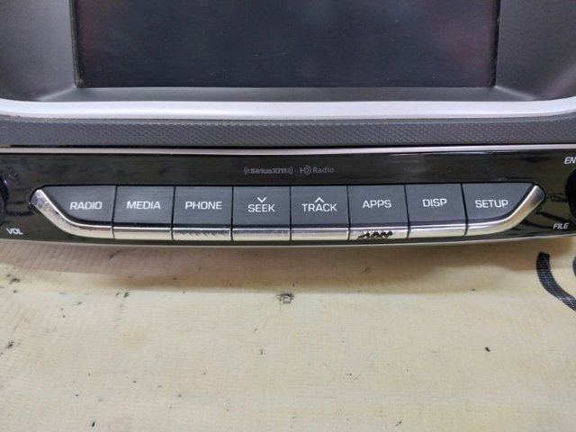 HYUNDAI 96160G2050PGB Магнитола (радио AM/FM) в наличии Днепр